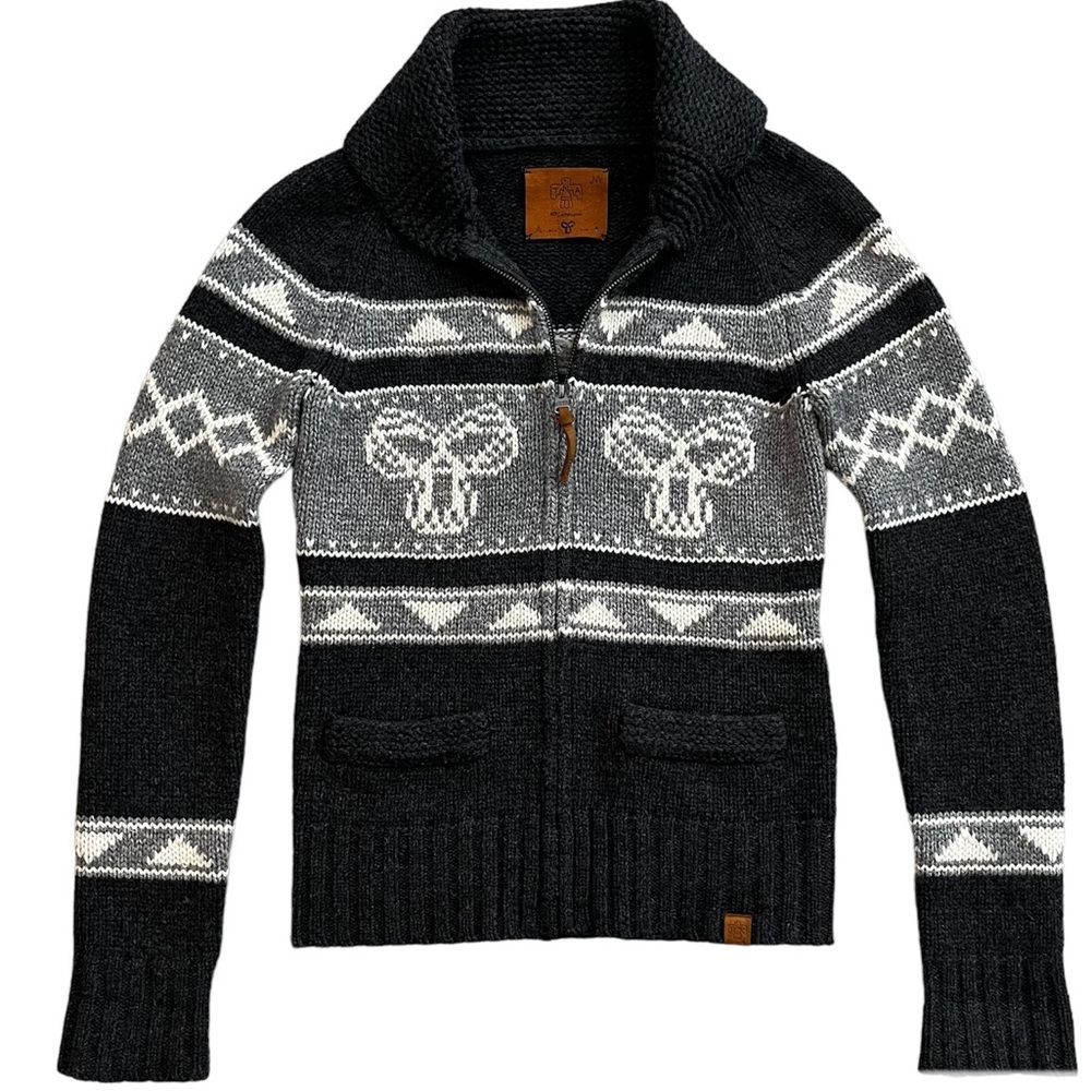 EUC Aritzia | TNA Sea to Sky 100% Lambswool Size Md